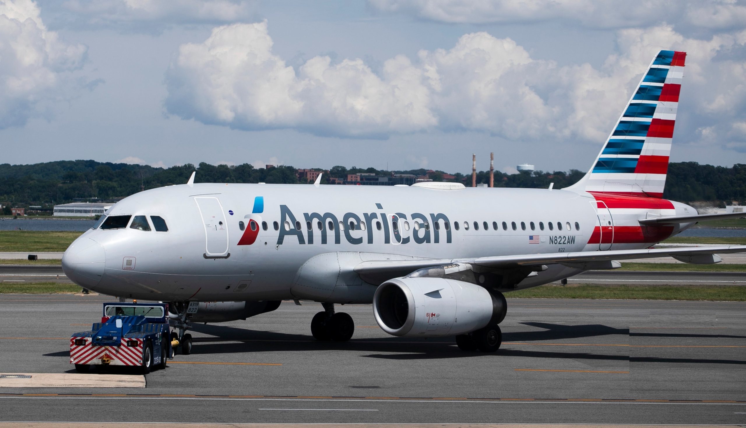 American Airlines AA - Flights, Reviews & Cancellation Policy - KAYAK